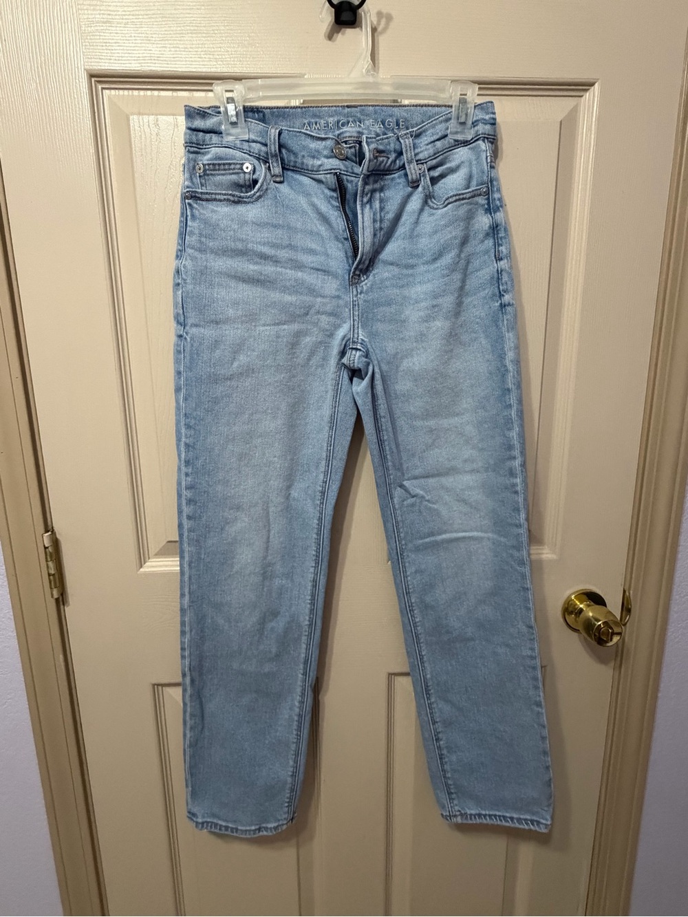 Light Wash Women’s Jeans - American Eagle Outfitters Size 0 Short